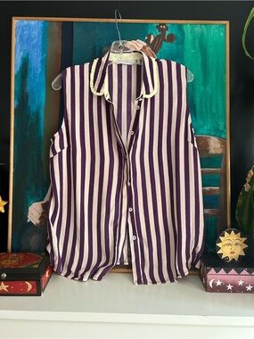 NÜMPH Purple Striped Sleeveless Button Blouse Size 38 Ruffle Collar Y2K43’